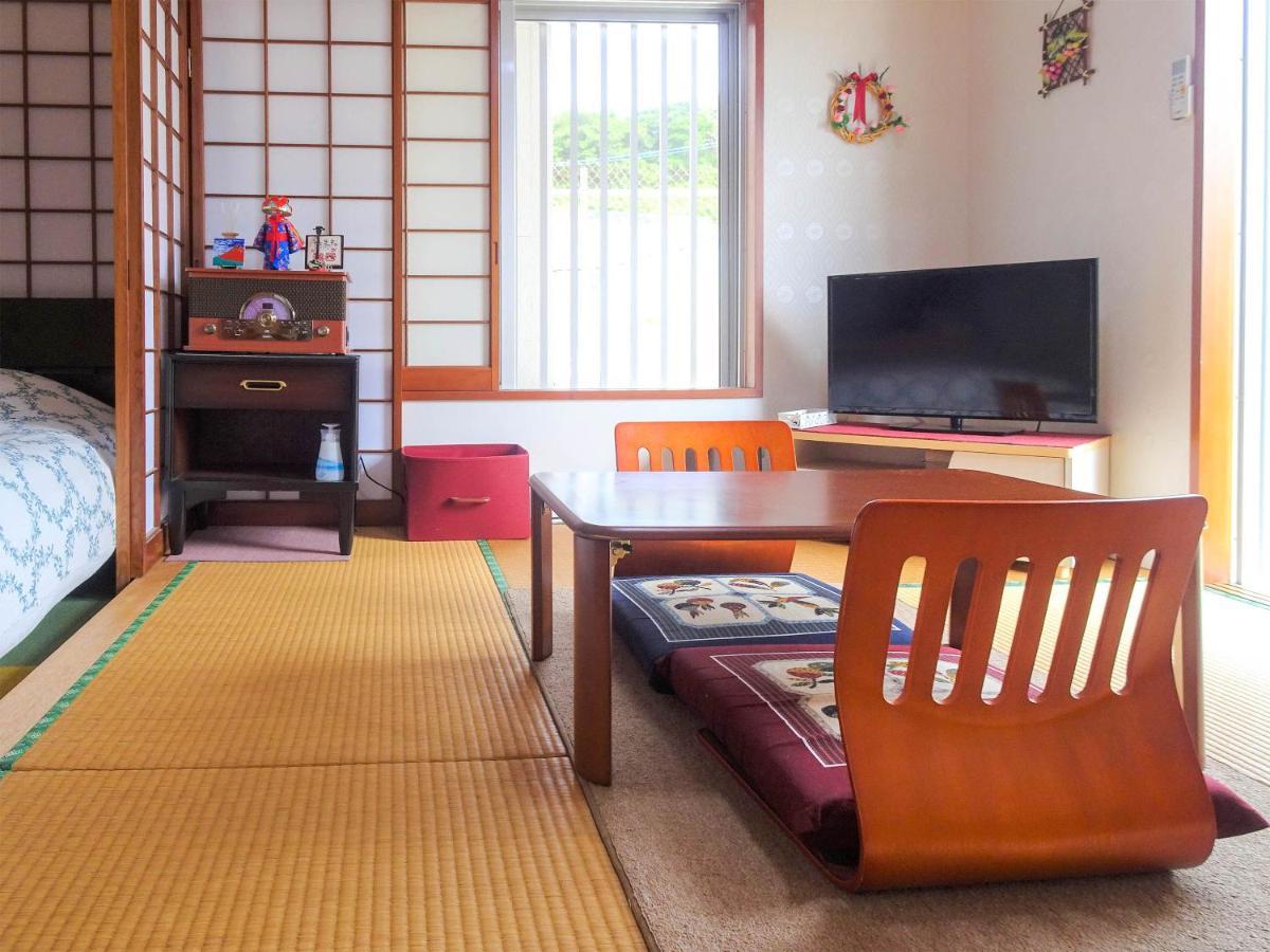 Hotel Minshuku Itoman Bettei Goyukkuri Exterior foto